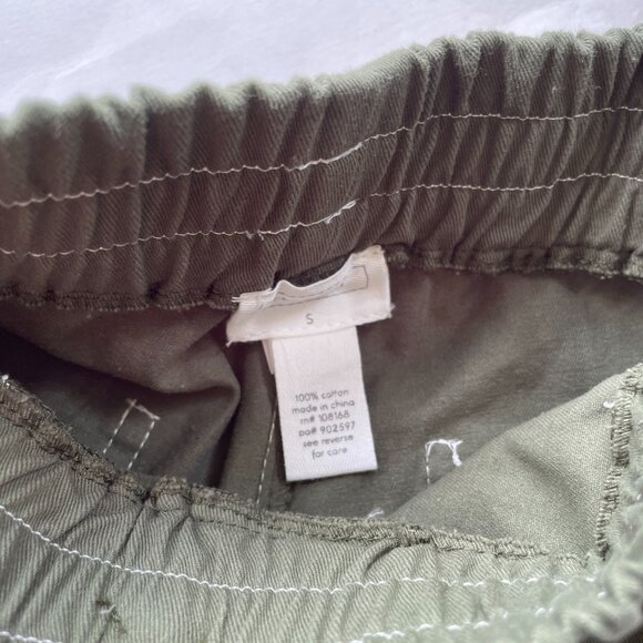 Girls Clothing Set Sweatshirt, Zip Up Hoodie and Shorts Size Small - Picture 3 of 14